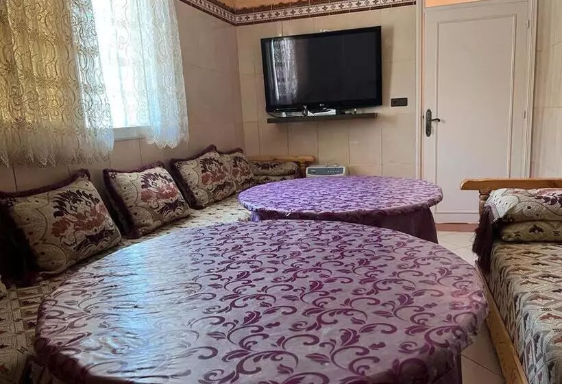 2 Zimmer Wohnung Corniche Nador Sidi Ali  Am Meer & Wifi