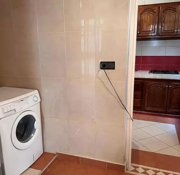 2 Zimmer Wohnung Corniche Nador Sidi Ali  Am Meer & Wifi