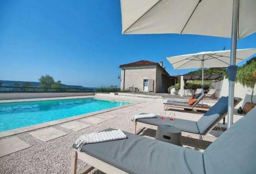 Aamiaismajoitus (B&B) Domaine Lapèze