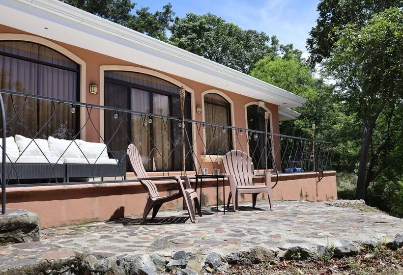 Golf Course Casa With Hillside Vista