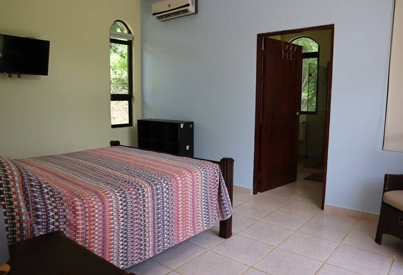 Golf Course Casa With Hillside Vista