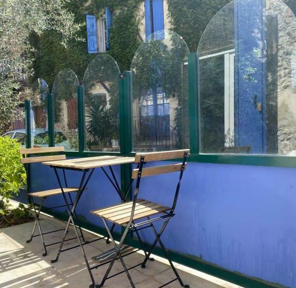 Капсульный Oтель La Fontaine De Vinsobres