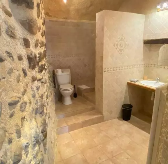 Kapselihotelli La Fontaine De Vinsobres
