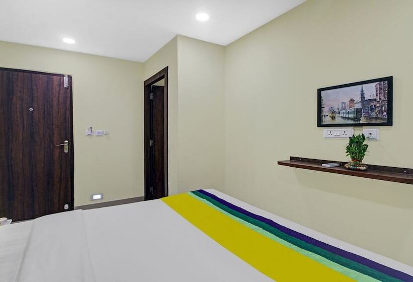 Отель Park Central