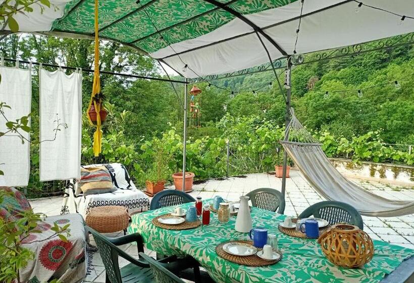 פנסיון Amrita Rosa