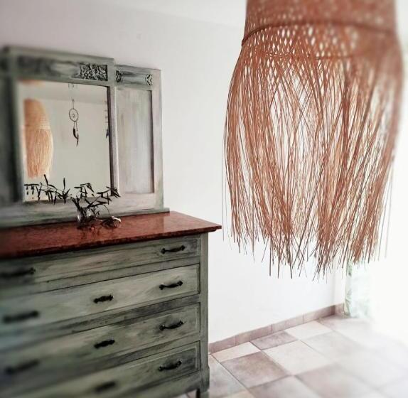 פנסיון Amrita Rosa