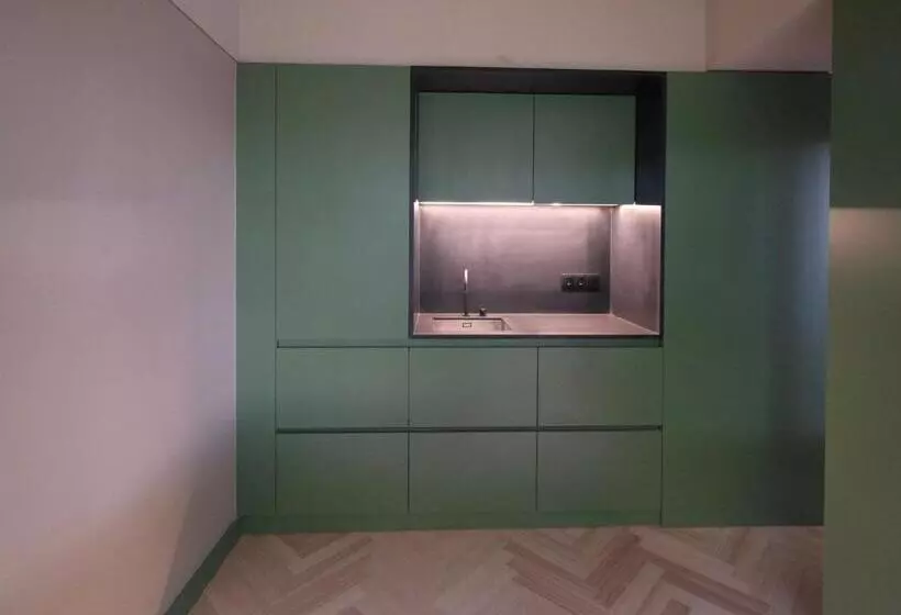 پانسیون Oporto Coliving Circunvalação 13250
