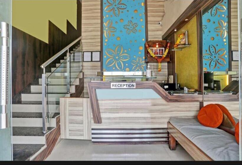 膳宿费 Star Light