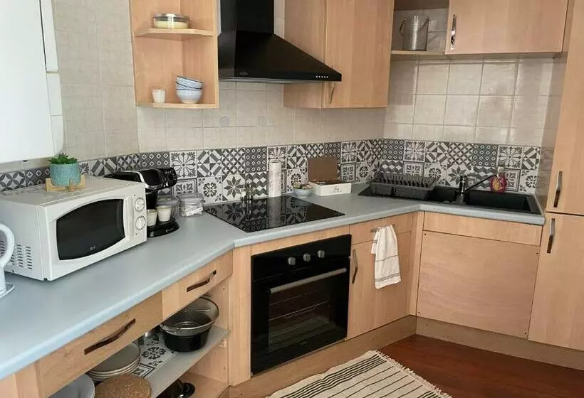 Appartement 2 Chambres Avec Parking Privé Gratuit