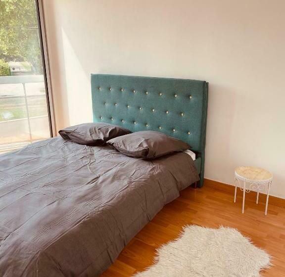 Appartement 2 Chambres Avec Parking Privé Gratuit