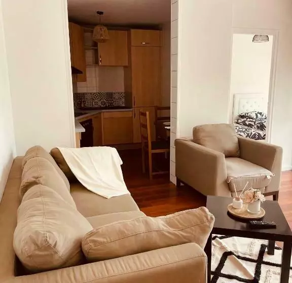 Appartement 2 Chambres Avec Parking Privé Gratuit