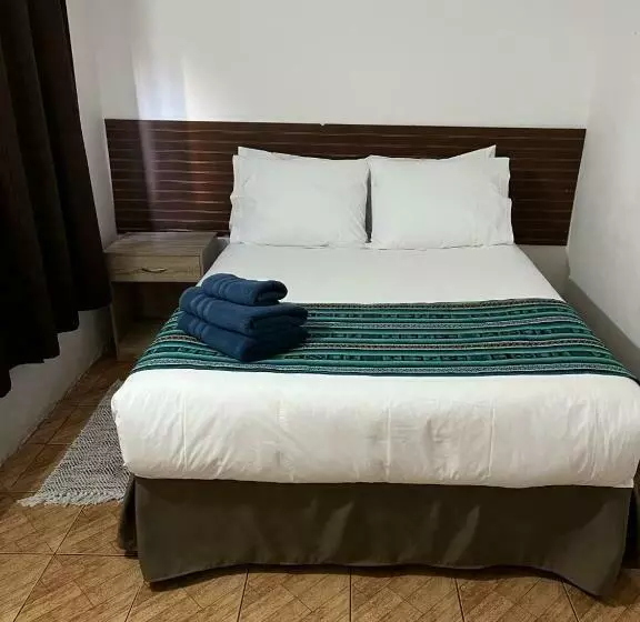 تختخواب و صبحانه Ckoinatur Hostel