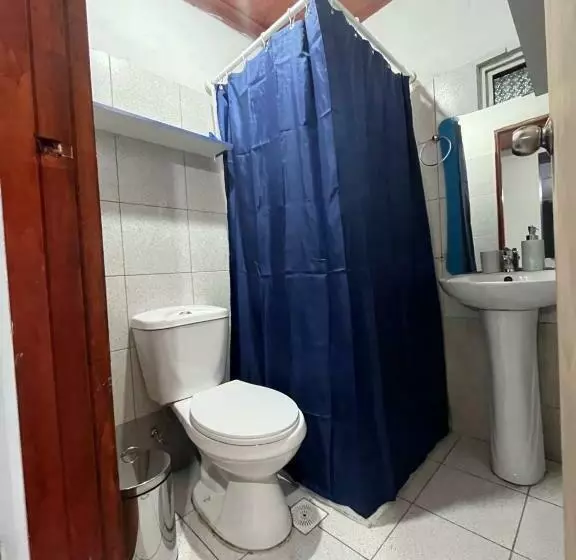 تختخواب و صبحانه Ckoinatur Hostel