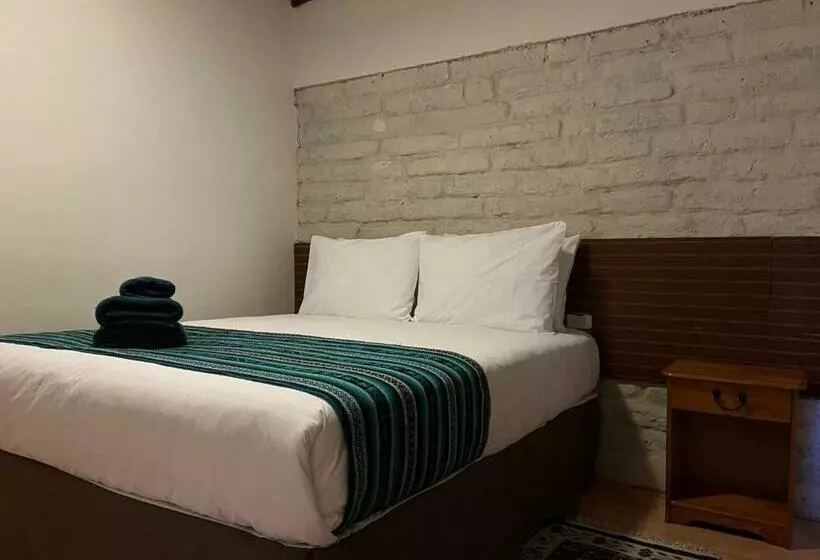 تختخواب و صبحانه Ckoinatur Hostel
