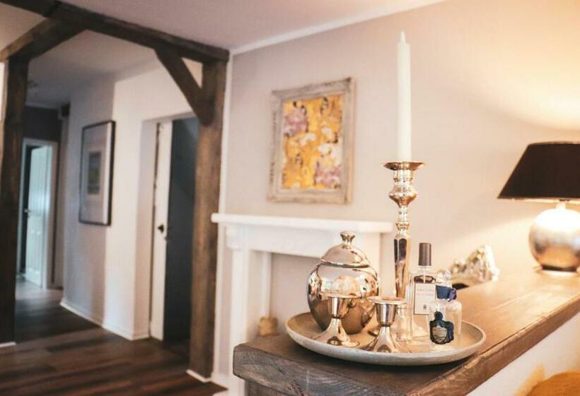 Bei Fritz Und Frieda