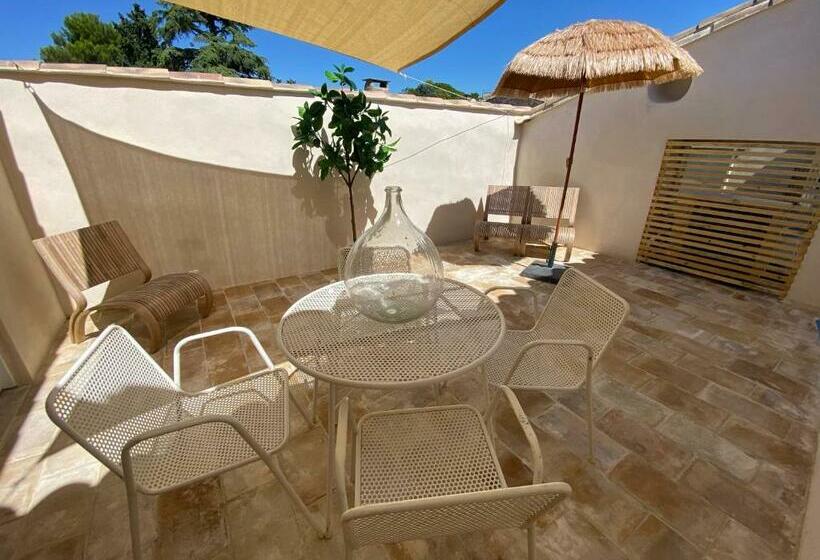 Charmante Maison De Village, Grande Terrasse