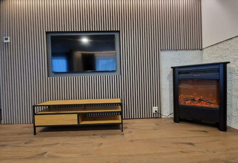 Nord Hus Service As, Nr 1