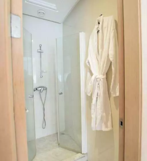 Yourplace   Prestigia   Hay Riad