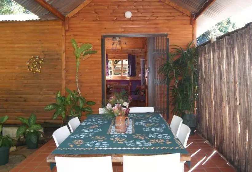 Aamiaismajoitus (B&B) Fern Cottage