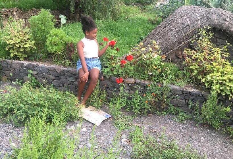 تختخواب و صبحانه Pousada Rural Simpatia