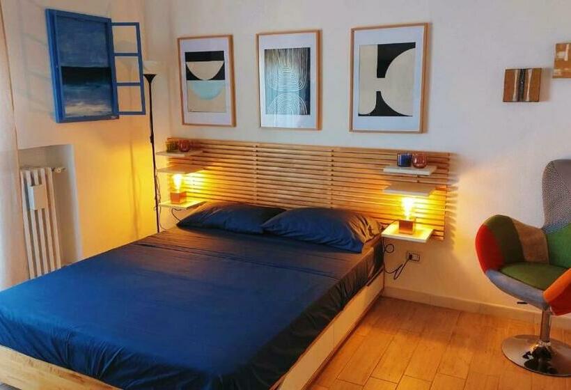 Casina Mia,viale Orazio Flacco 5 Policlinico