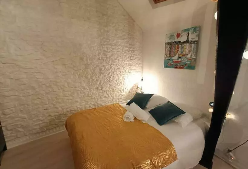 Le Cœur Du Centre Historique Refait à Neuf