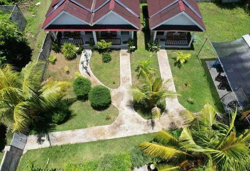 پانسیون Parida Bungalow