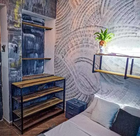 ペンション Urban Hostal Bar