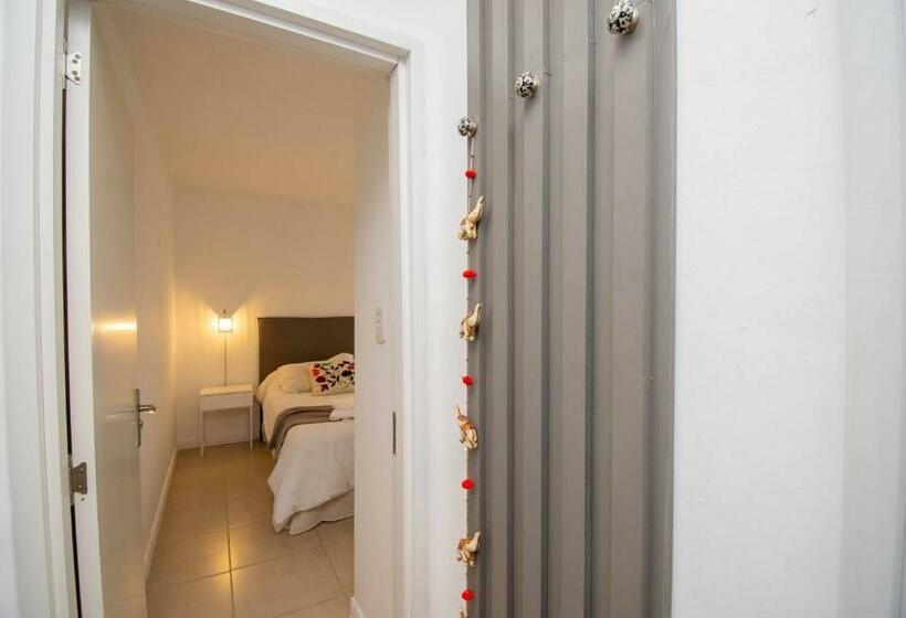 Moderno Y Luminoso Departamento Sobre Boulevard