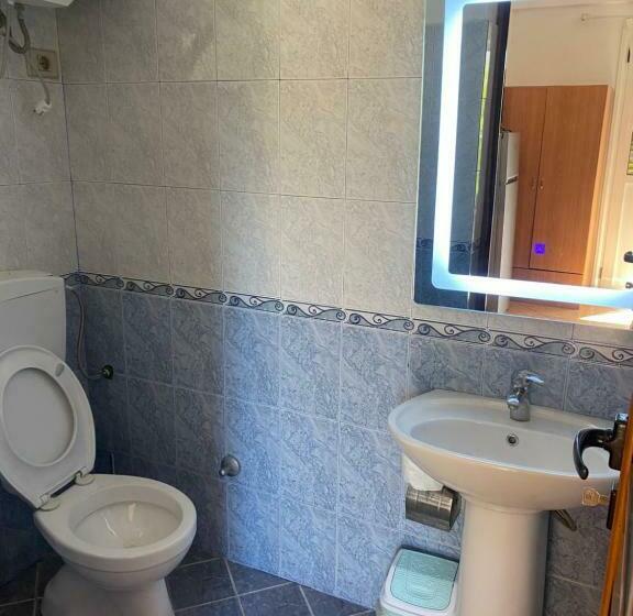 پانسیون Besart Room