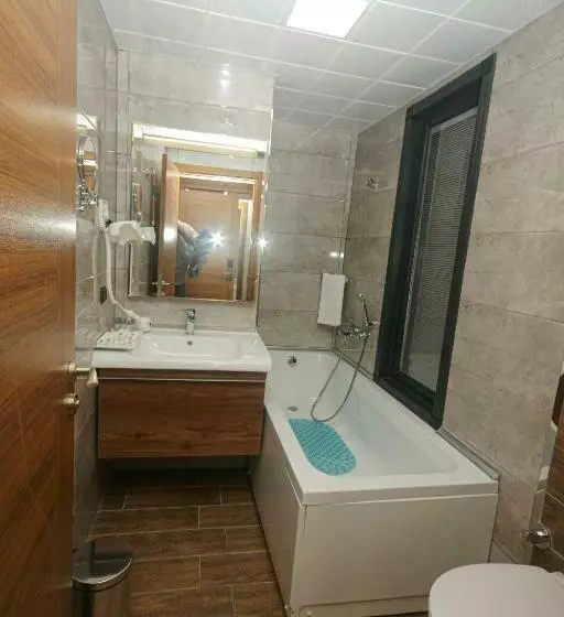 United Hotel International