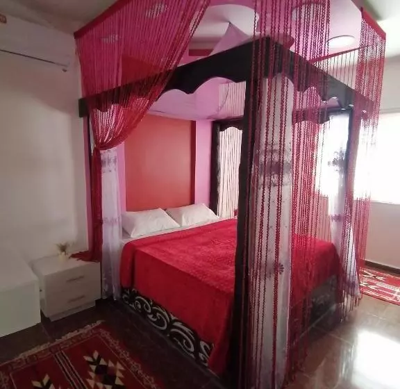 تختخواب و صبحانه Petra Paradise Home