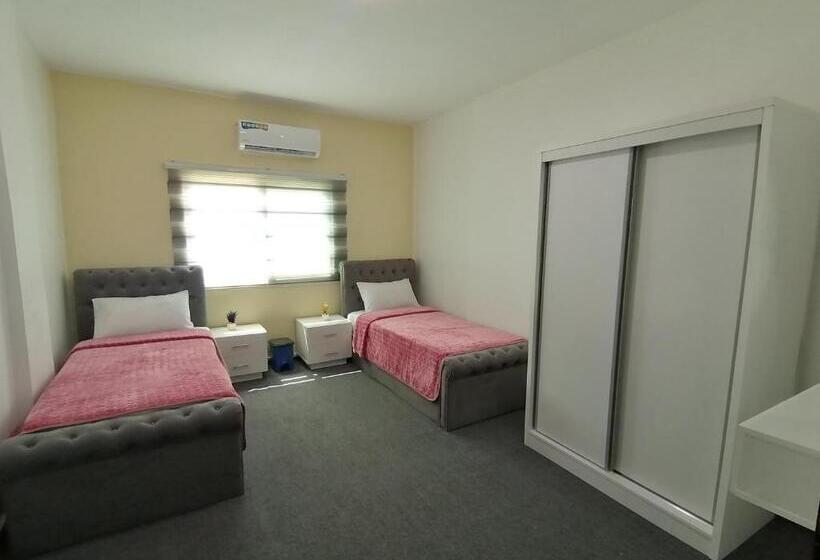 تختخواب و صبحانه Petra Paradise Home