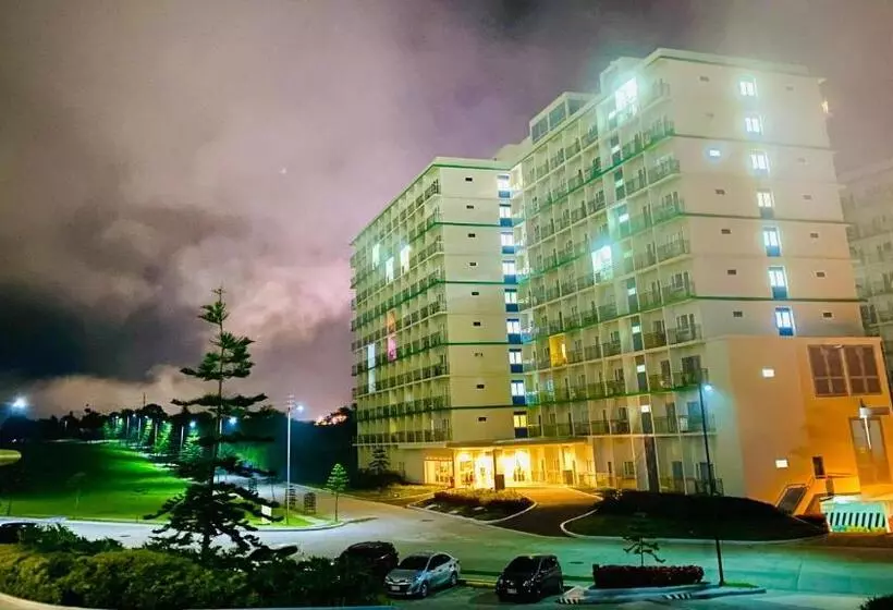 ホテル Cool Suite By Aki At Smdc Wind Residences Tagaytay