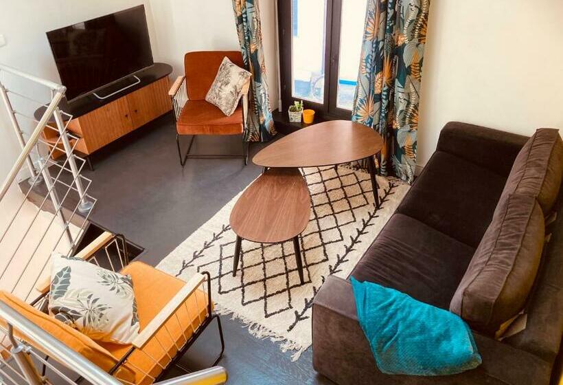 Maison En Pierre De70 M2 Au Cœur D’un Hameau