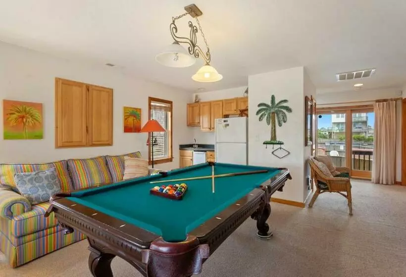 6151 Once Upon A Tide Beach Across The Street