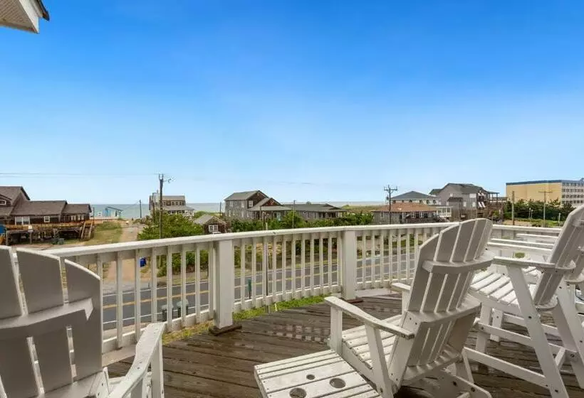 6151 Once Upon A Tide Beach Across The Street