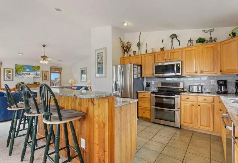 6151 Once Upon A Tide Beach Across The Street