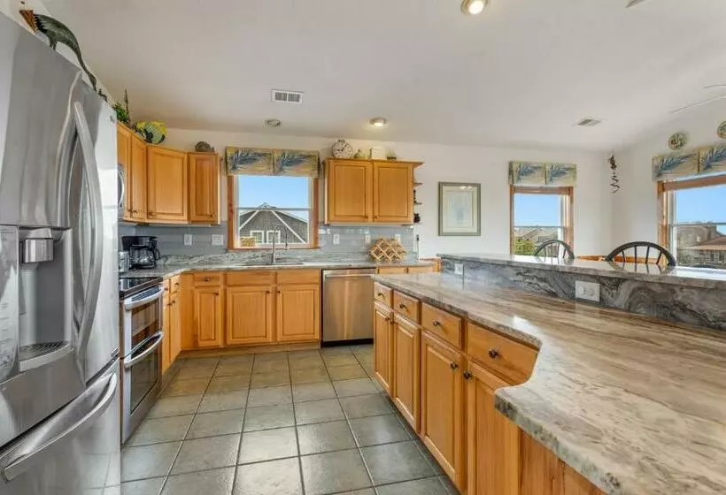 6151 Once Upon A Tide Beach Across The Street