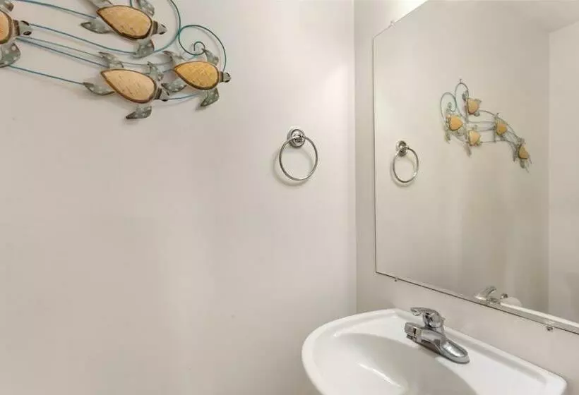 6151 Once Upon A Tide Beach Across The Street