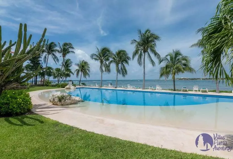 Chac Hal, Beachfront Apartment With Amenities   Chac Hal 2