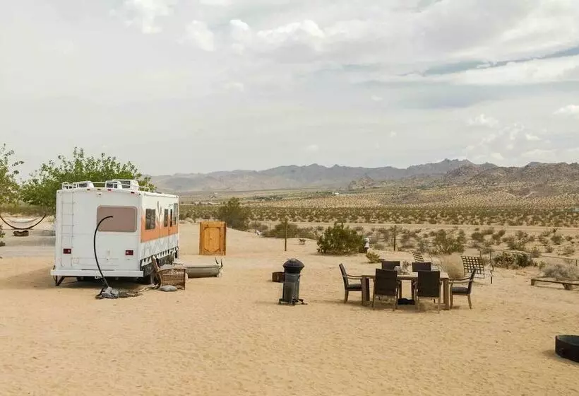 Desert Way Ranch Oasis Hideaway