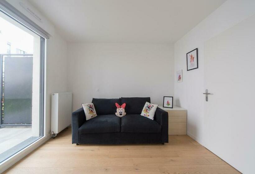 Disney   Paris 5 Min De Disney   Pk Privé Gratuit   4 Personnes   Terrasse Jardin