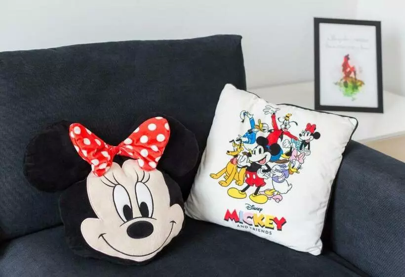 Disney   Paris 5 Min De Disney   Pk Privé Gratuit   4 Personnes   Terrasse Jardin