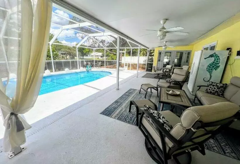 Pond Side Art Home With Private Pool And Patio Dogs Welcome