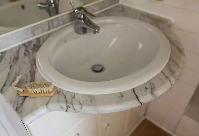 Acora City Apart Living The City