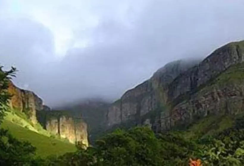 Forest Creek Lodge & Spa