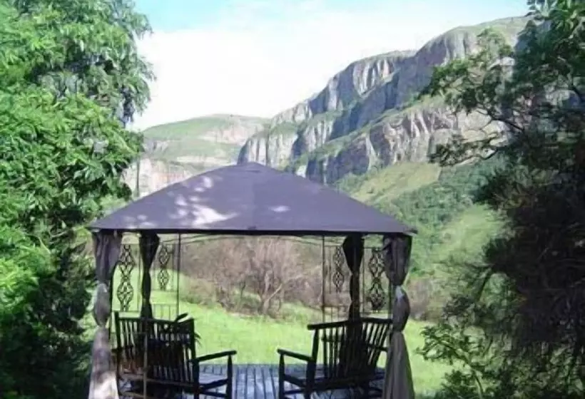 Forest Creek Lodge & Spa