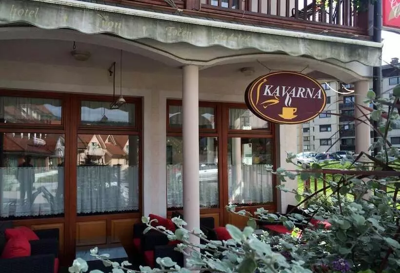 Garni Hotel Zvon