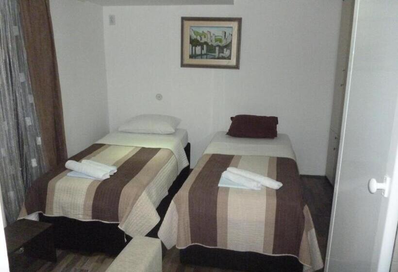 Gros Hotel   Leskovac